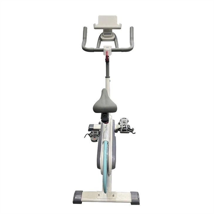 Spinning Bike Life Fitness